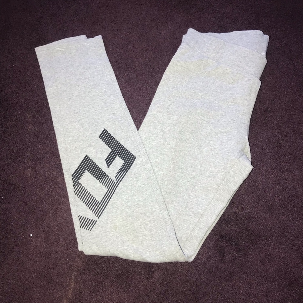 FOX gray leggings